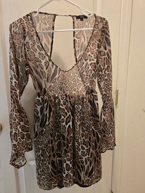 Millau Leopard Print V-Neck Long Sleeve Dress - Brown